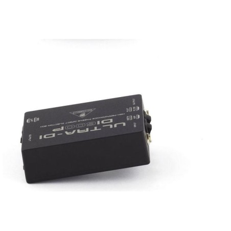 Behringer DI600P