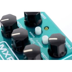 MXR M83 Bass Chorus Deluxe