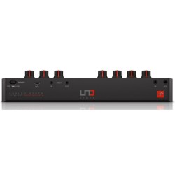 IK Multimedia Uno Synth