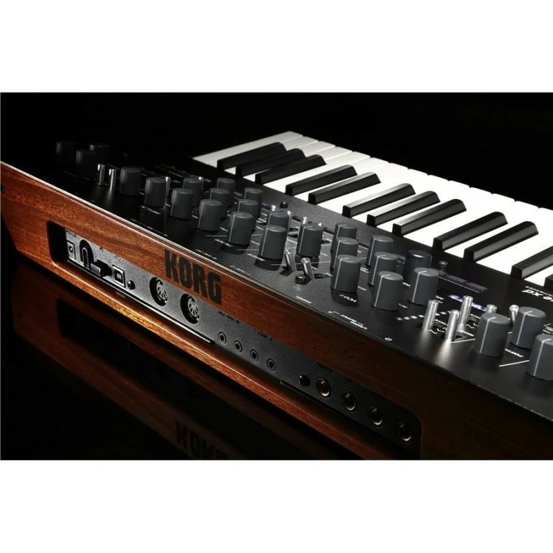 KORG Minilogue XD