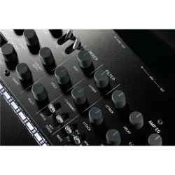 KORG Minilogue XD