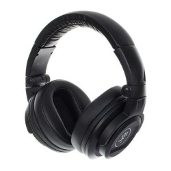 Mackie MC-250