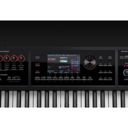 Roland FA-07 Workstation