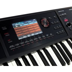 Roland FA-07 Workstation