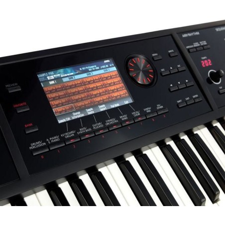 Roland FA-07 Workstation