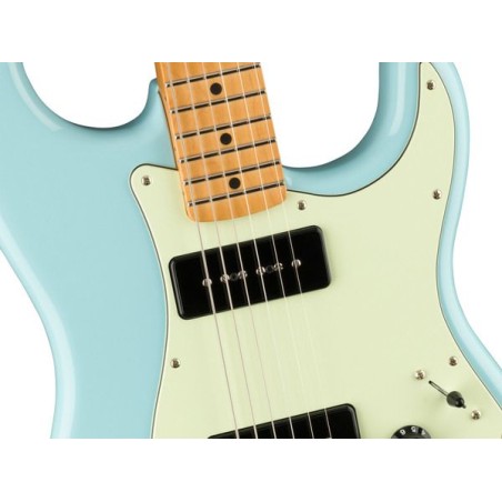 Fender Noventa Stratocaster Maple Fingerboard Daphne Blue