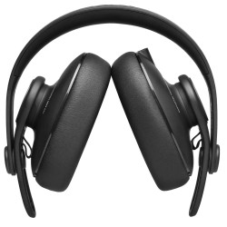 AKG K361