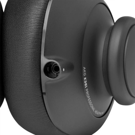 AKG K361
