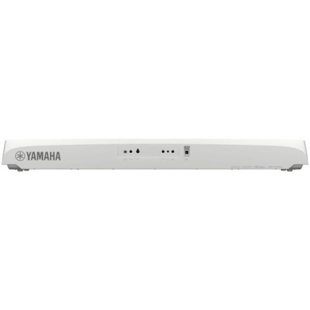 YAMAHA DGX-670 White