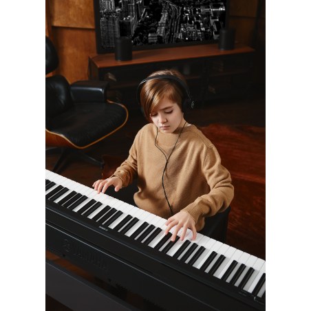 YAMAHA P-45