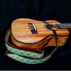 RightOn Straps Uke-Dual-H Pineapple
