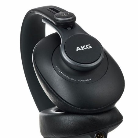 AKG K371