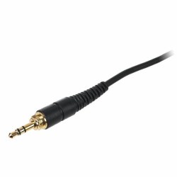 AKG K371