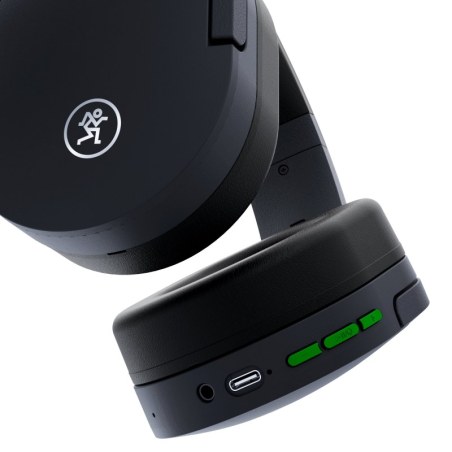 Mackie MC-40 BT Black