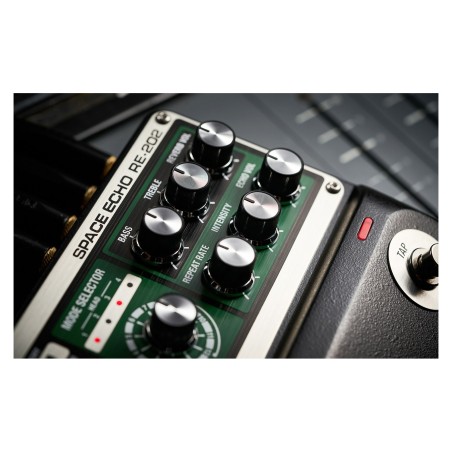 BOSS RE-202 Space Echo