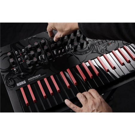 KORG Minilogue Bass Black