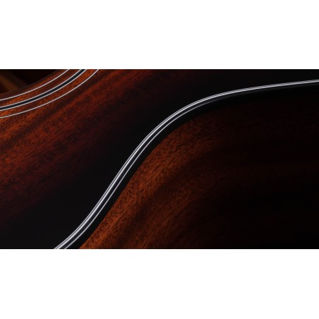 Taylor 324ce V-Class Edgeburst