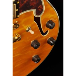D'Angelico Excel DC XT (with stop-bar tailpiece) Vintage Natural Quilt