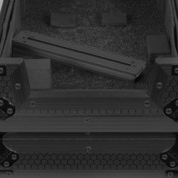 UDG U91064BL Ultimate Flight Case NI Traktor Kontrol S4 MK3 BLK Plus