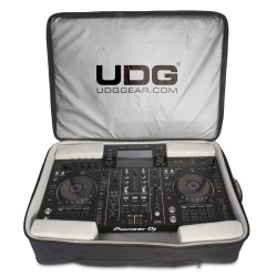 UDG U7203BL Urbanite MIDI Controller Backpack Extra Large Black