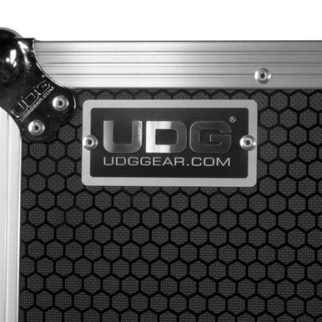 UDG U92021SL3 Ultimate Flight Case Multi Format CDJ/MIXER Silver MK3