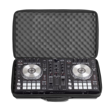 UDG U8302BL Creator Controller Hardcase Large BLK