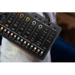 Roland T-8