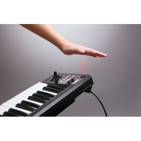 Roland A-49-BK