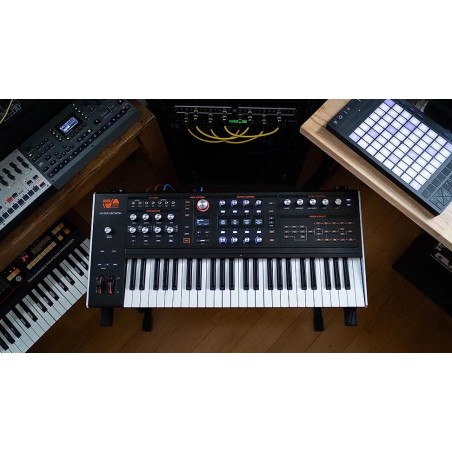 ASM Hydrasynth Deluxe