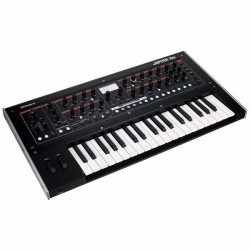 Roland Jupiter-Xm