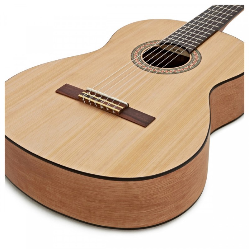 YAMAHA C40M