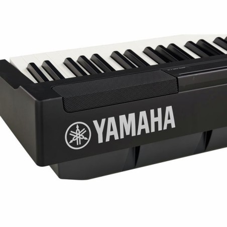 YAMAHA P-121B