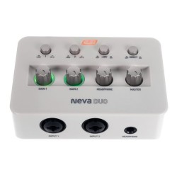 Esi Neva Duo