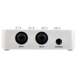 Esi Neva Duo