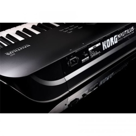 KORG Nautilus 61 AT