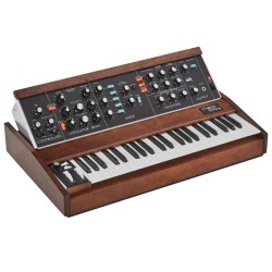 Moog Minimoog Model D 2022