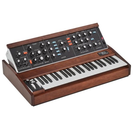 Moog Minimoog Model D 2022