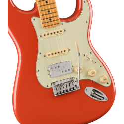 Fender Player Plus Stratocaster HSS MN Fiesta Red