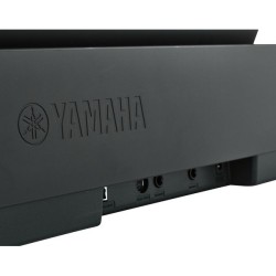 YAMAHA P145 Black