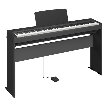 YAMAHA P145 Black