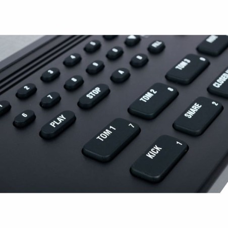 Alesis SR16