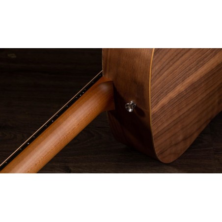 Taylor Big Baby Taylor BBTe Walnut