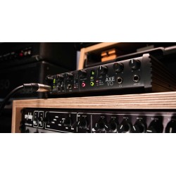 IK Multimedia Axe I/O + AmpliTube 5 Max