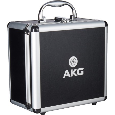 AKG P220