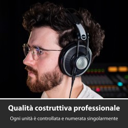 AKG K702