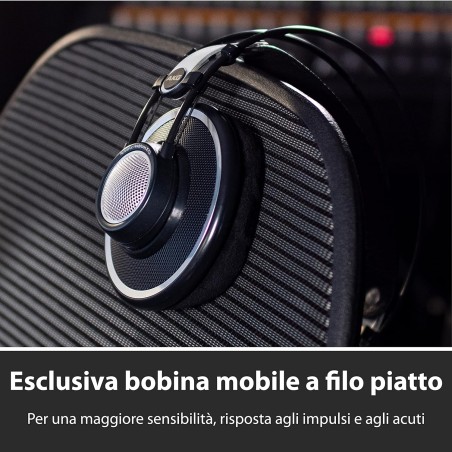 AKG K702