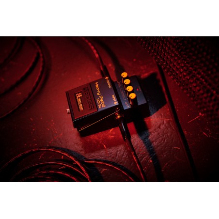BOSS HM-2w Heavy Metal