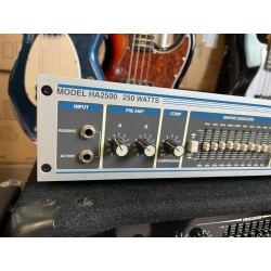 Hartke HA2500 (USATO)