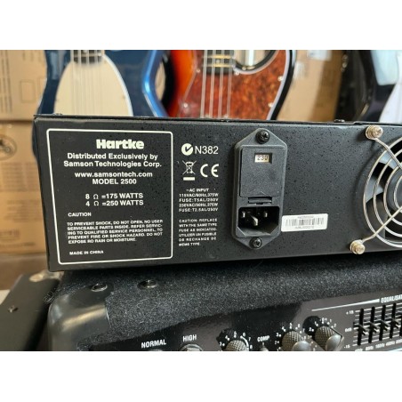 Hartke HA2500 (USATO)