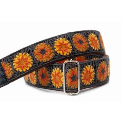 RightOn Straps Crochet Brown